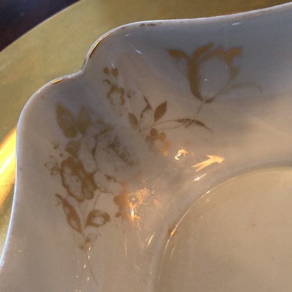 Limoges France Vintage Porcelain Candy/Trinket Gold trimmed & Floral design - Picture 4 of 8